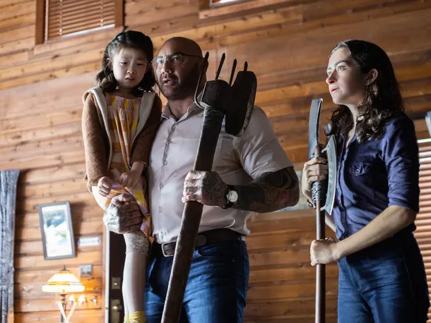 What happens at the end of Knock at the Cabin? Not what the book decided — Shyamalan flipped the choice