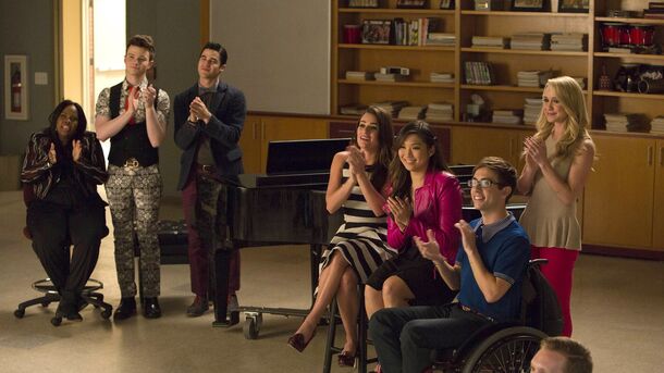 Ryan Murphy has finished the Glee reboot script. Now he's ringing round the original cast.