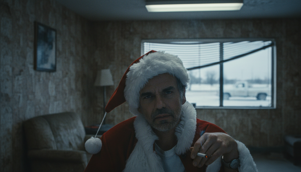Billy Bob Thornton’s Unlikely Christmas Classic: A Festive Subversion
