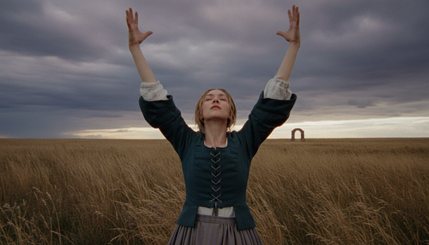 Amanda Seyfried Explains Why Oscars Don’t Define Her Success