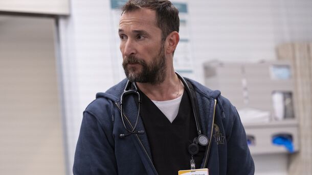 Noah Wyle says Eddie Murphy told him to “f— off” when he asked for an autograph as a kid