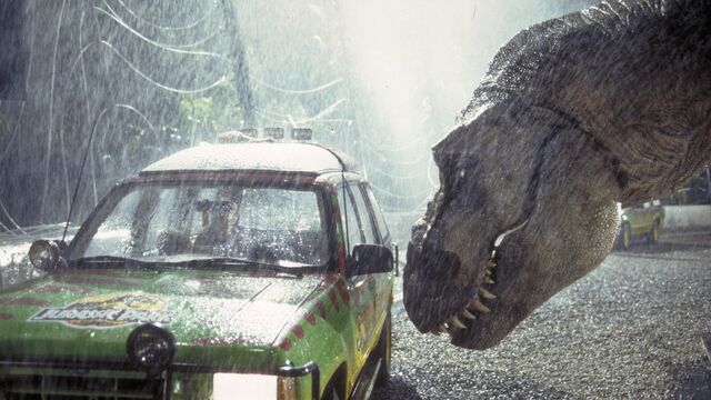Anne Hathaway's dinosaur film lost money in cinemas — a month later it is ahead of Moana on digital