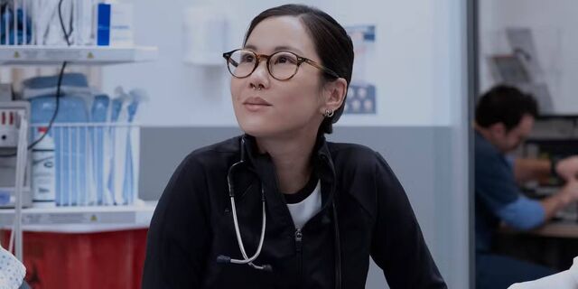 Who plays Joy in The Pitt? The actress behind the breakout med student was Annie's rival on Community