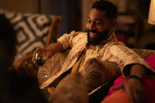 Who does Khalil end up with in Survival of the Thickest?