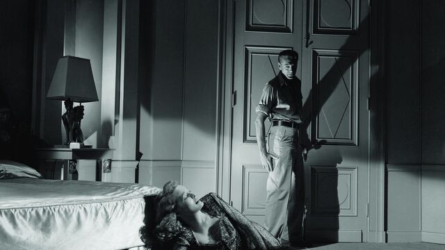 Zack Snyder has sold his Fountainhead series twice — both buyers backed out within a week