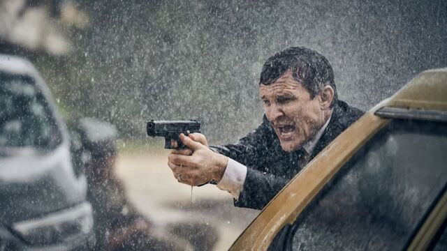 Netflix’s Guy Ritchie-style crime caper is the swaggering weekend binge to queue up now