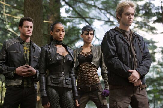 What happens at the end of X-Men: The Last Stand? Keep watching past the credits