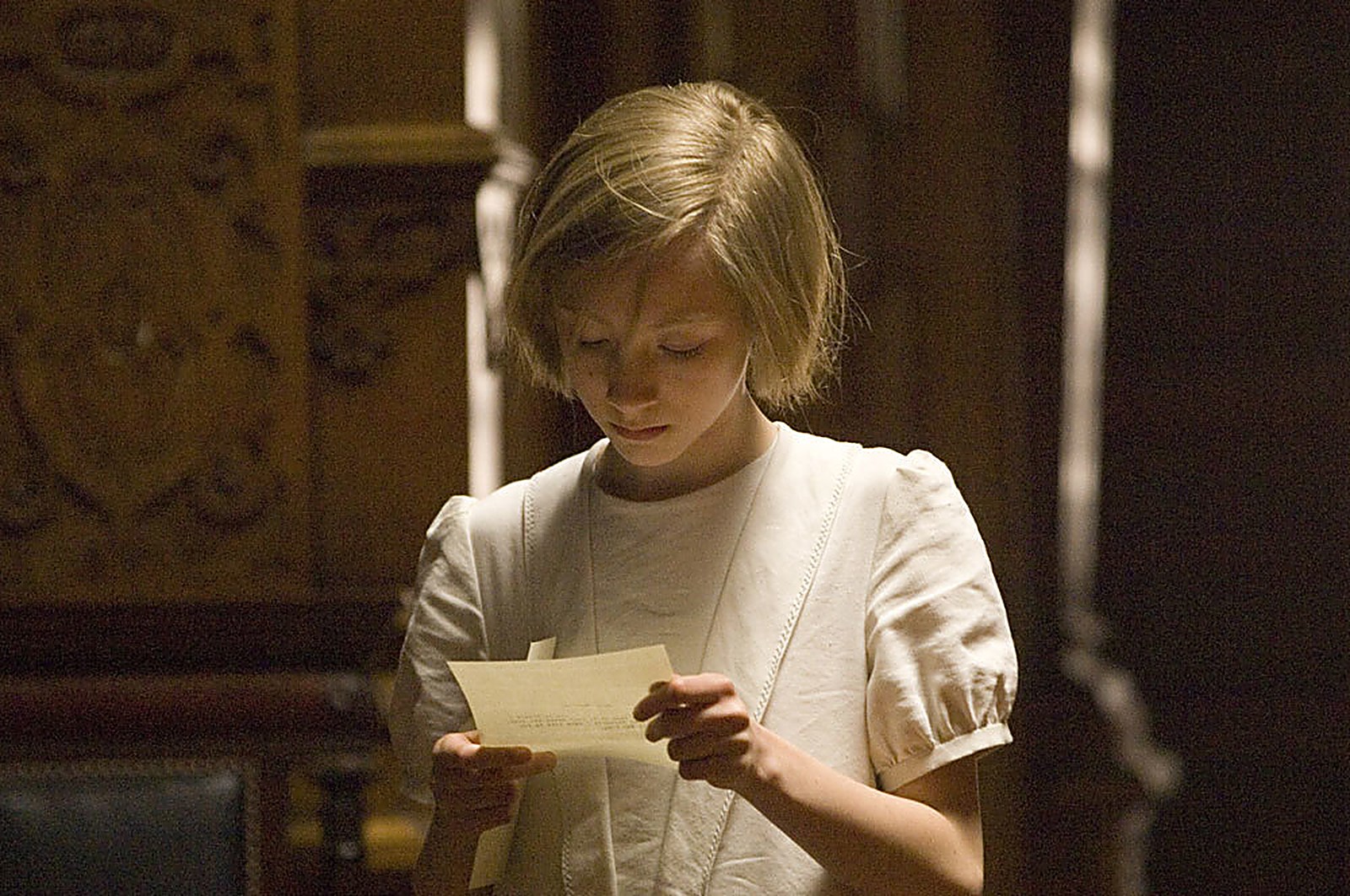 Atonement: book vs movie — every major difference, and the one that changes what the ending means - image 1
