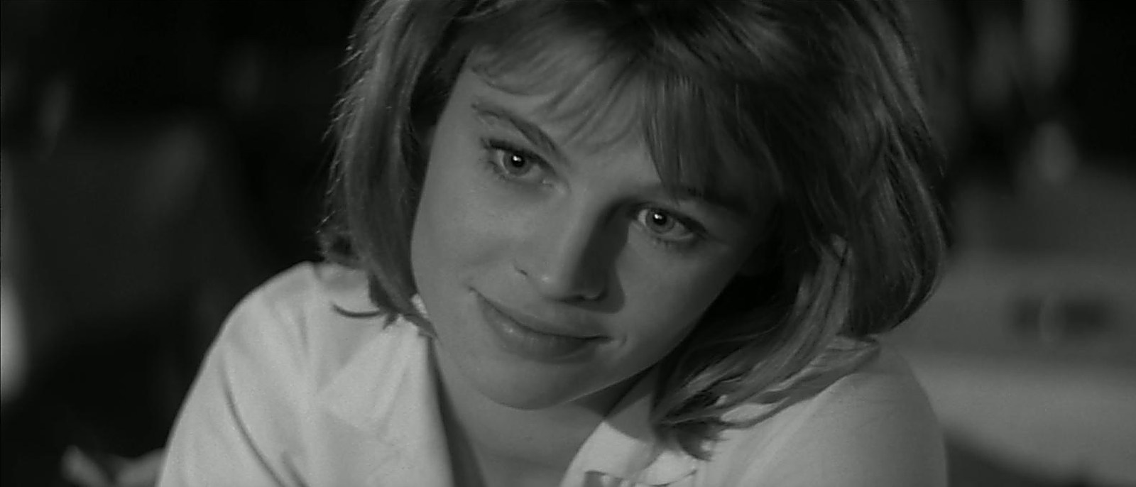 Billy Liar ending explained: why he gets off the London train for milk and lets Liz leave without him - image 1