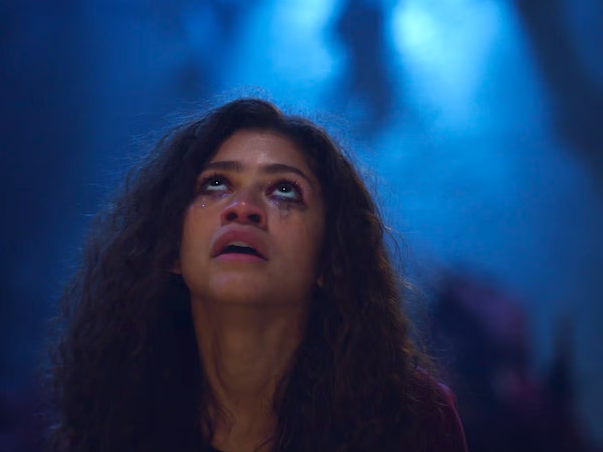 What happens at the end of Euphoria season 1? Fans argued about the final scene for months - image 1