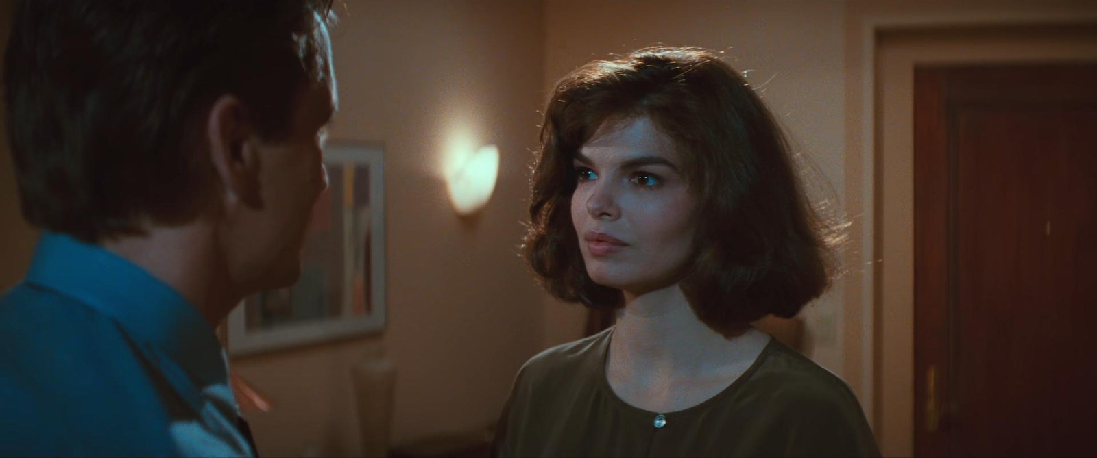 Basic Instinct: who is the killer? Forget the ice pick — freeze-frame the killer's arm in the first scene - image 1