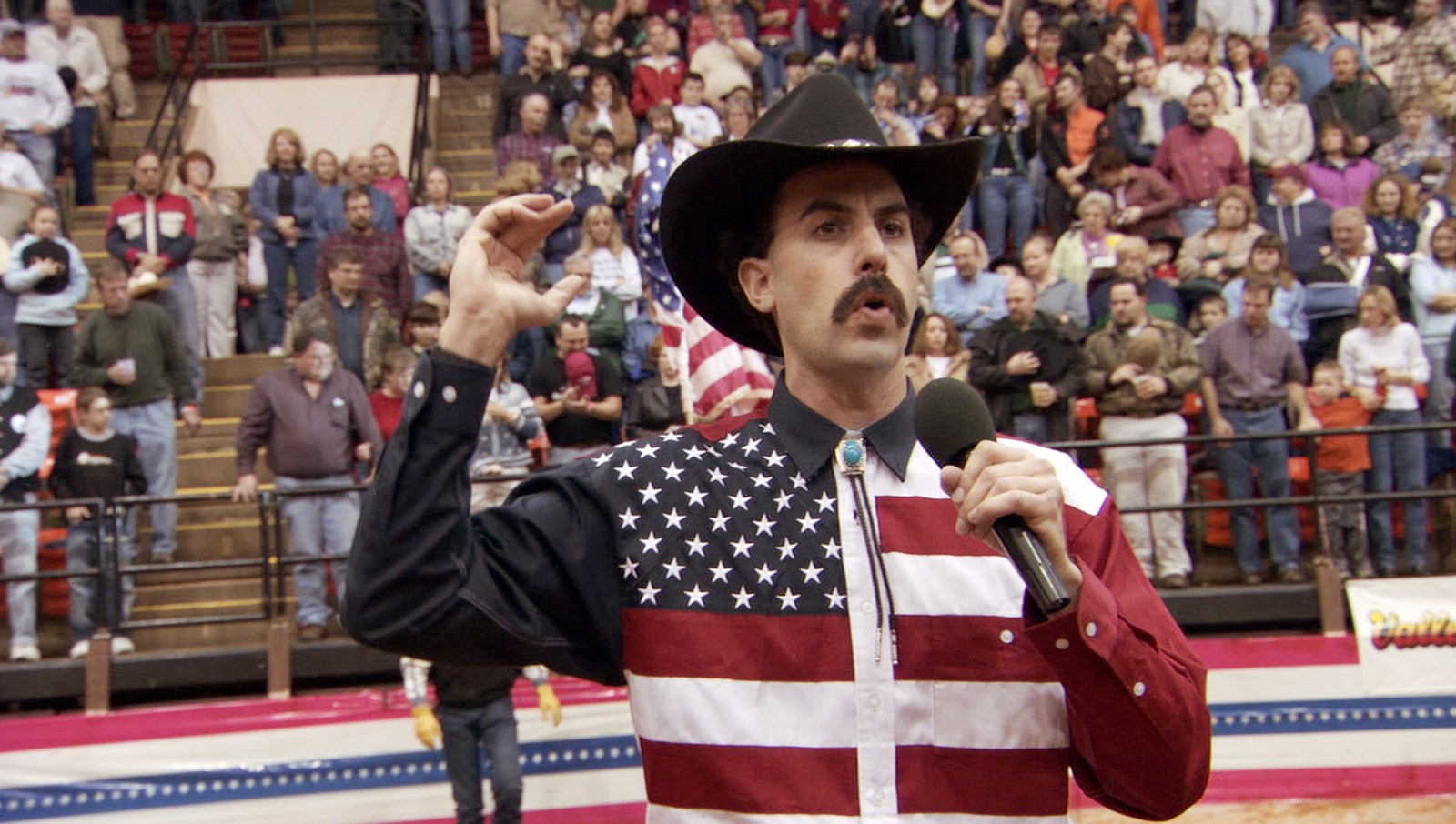 Ali G's comeback faces a boycott — Sacha Baron Cohen answered with a Sydney Sweeney joke - image 1