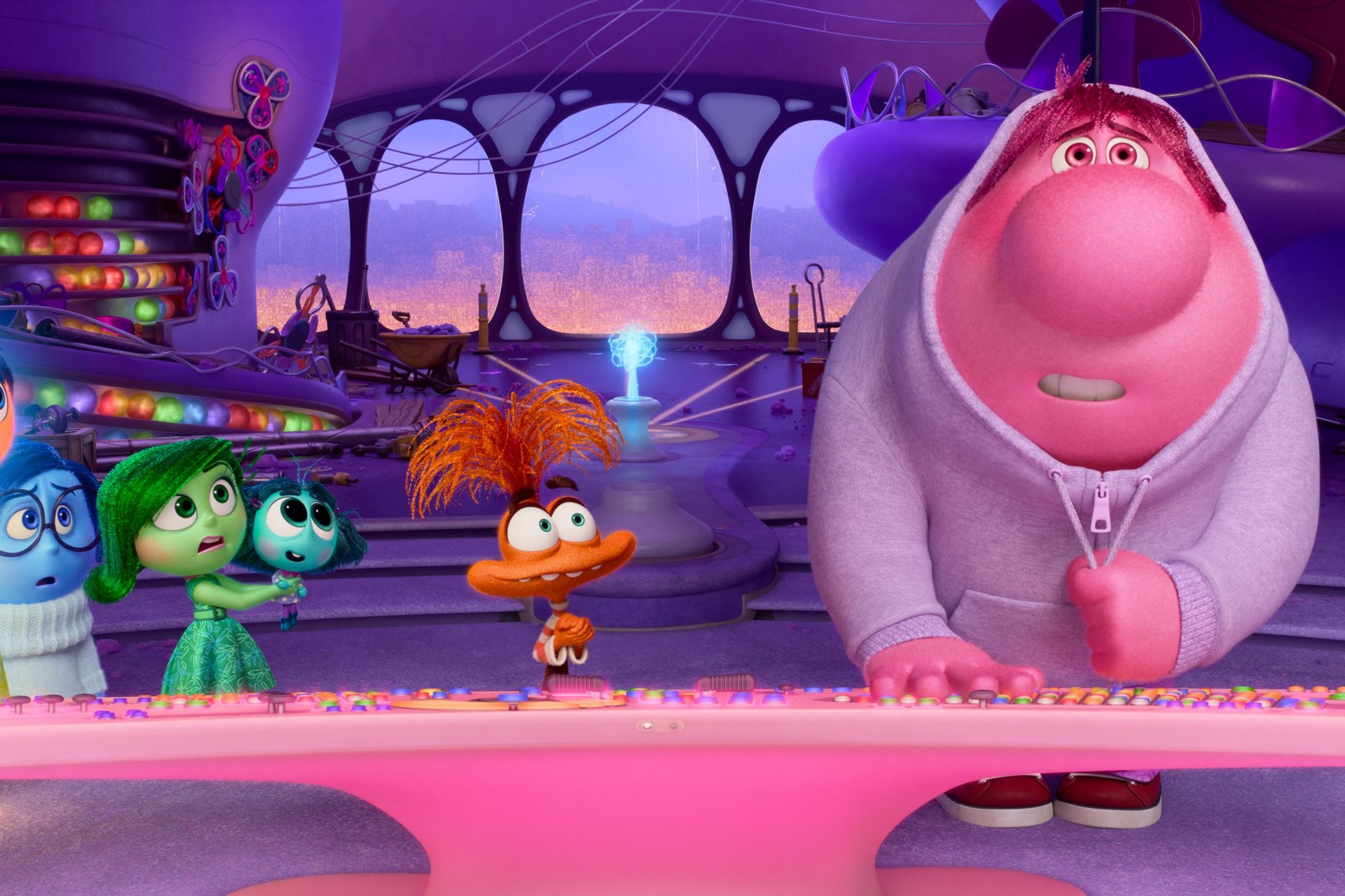 What happens at the end of Inside Out 2? Riley's last hockey scene, and the secret hidden after the credits - image 1